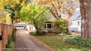 2310 Stirling Avenue, Lansing, MI 48910