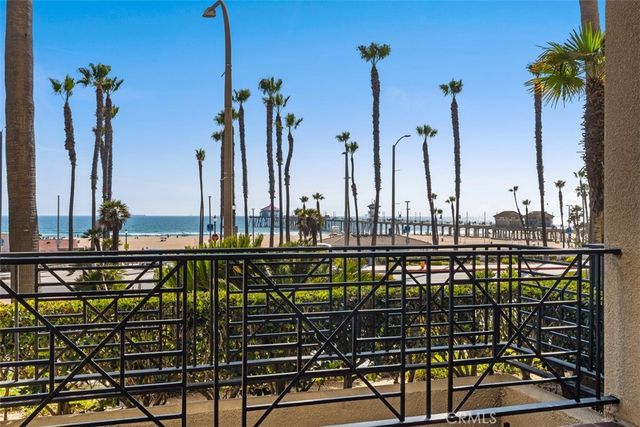 200 Pacific Coast Highway 137, Huntington Beach, CA 92648