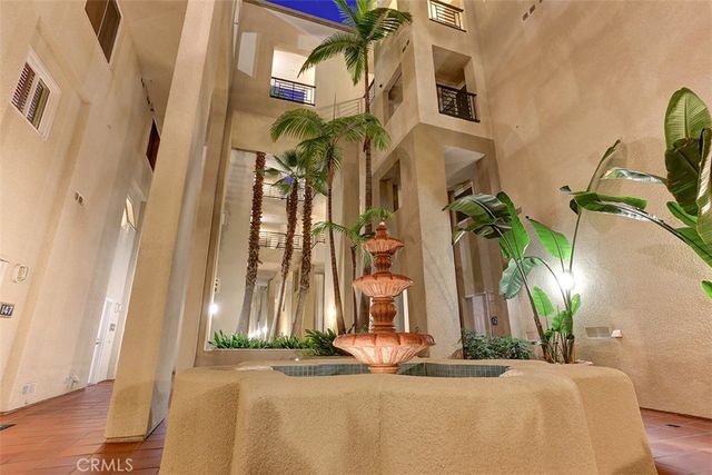 200 Pacific Coast Highway 137, Huntington Beach, CA 92648