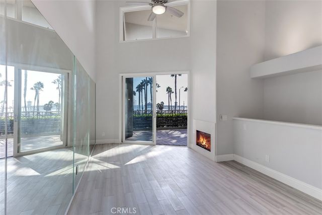 200 Pacific Coast Highway 137, Huntington Beach, CA 92648