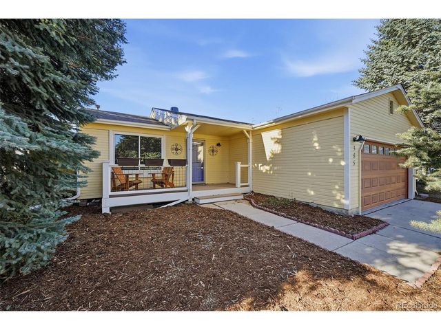 385 Lilac Cir, Louisville, CO 80027