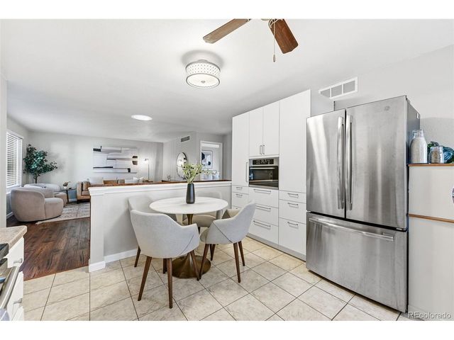 385 Lilac Cir, Louisville, CO 80027