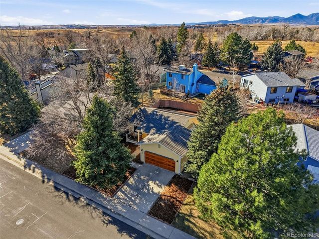 385 Lilac Cir, Louisville, CO 80027