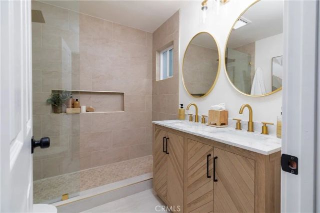 4166 Strong St, Riverside, CA 92501