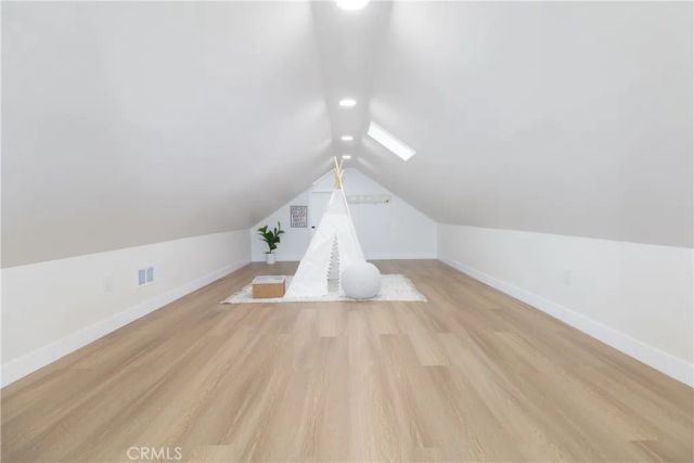 4166 Strong St, Riverside, CA 92501