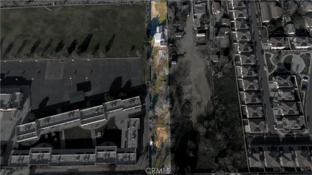 4166 Strong St, Riverside, CA 92501