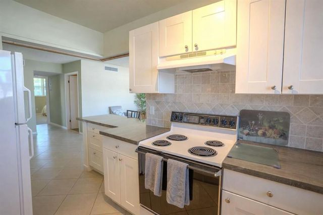 2731 NE 14th Street 138, Pompano Beach, FL 33062