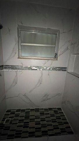 2128 Roosevelt St 3, Hollywood, FL 33020