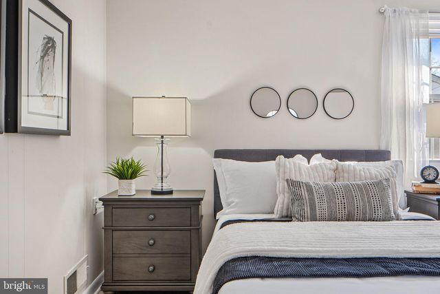 1513 FLORA LN, Silver Spring, MD 20910