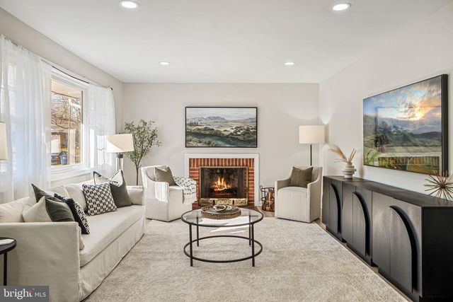 1513 FLORA LN, Silver Spring, MD 20910