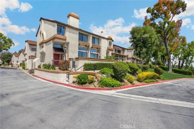 6 Goldstar, Pomona, CA 91766