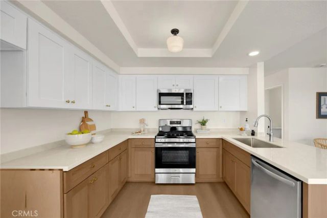 6 Goldstar, Pomona, CA 91766