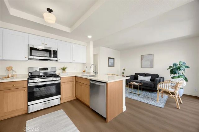 6 Goldstar, Pomona, CA 91766