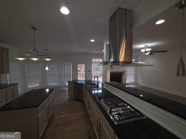 166 Glen Eagle Way, Mcdonough, GA 30253