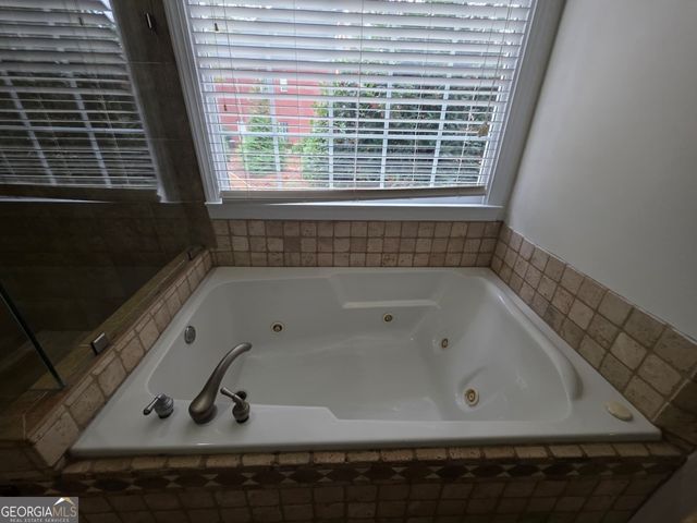 166 Glen Eagle Way, Mcdonough, GA 30253