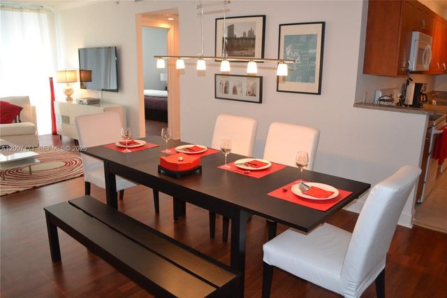 401 69th St 1013, Miami Beach, FL 33141