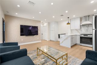 18919 Keswick Street, Reseda, CA 91335