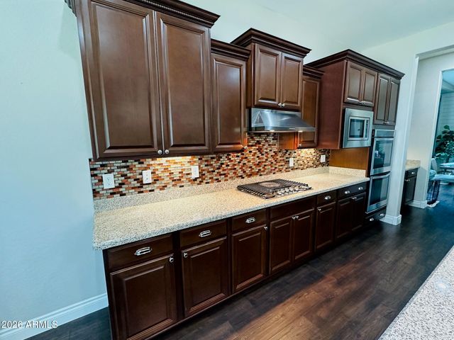 4912 S CENTRIC Way, Mesa, AZ 85212