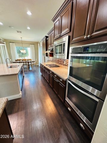 4912 S CENTRIC Way, Mesa, AZ 85212