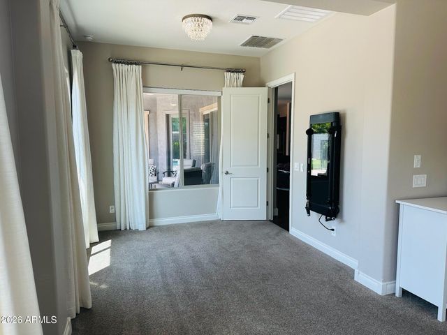 4912 S CENTRIC Way, Mesa, AZ 85212