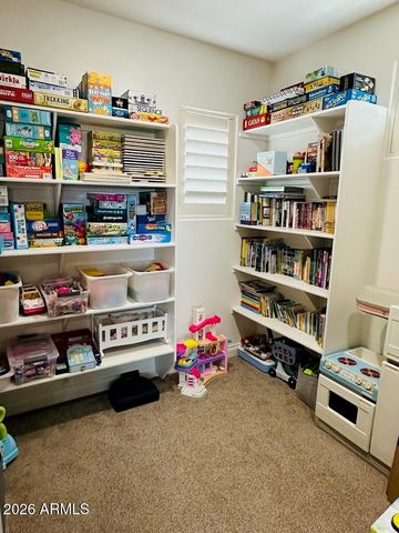 4912 S CENTRIC Way, Mesa, AZ 85212