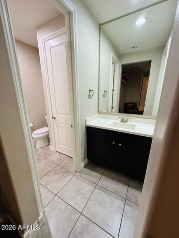 4912 S CENTRIC Way, Mesa, AZ 85212