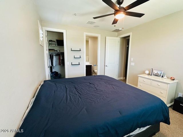 4912 S CENTRIC Way, Mesa, AZ 85212