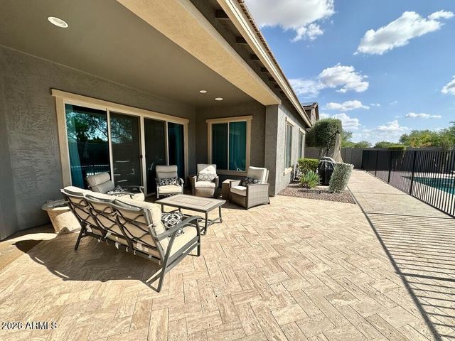 4912 S CENTRIC Way, Mesa, AZ 85212