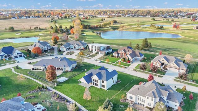 2709 Castlerock Drive, Urbana, IL 61802