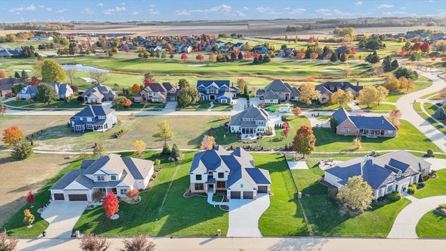 2709 Castlerock Drive, Urbana, IL 61802