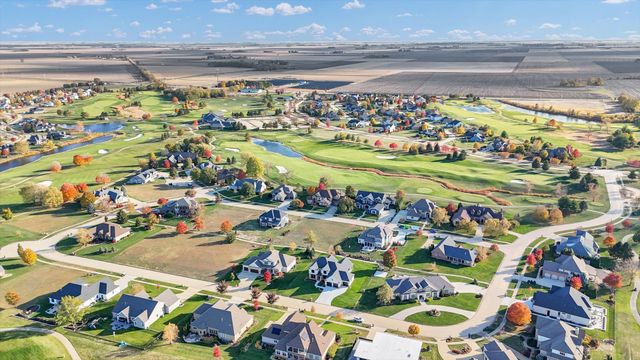 2709 Castlerock Drive, Urbana, IL 61802