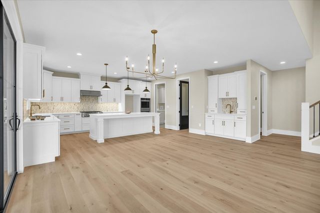 2709 Castlerock Drive, Urbana, IL 61802