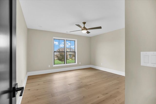 2709 Castlerock Drive, Urbana, IL 61802