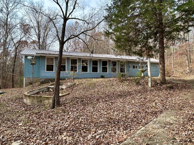1135 Mink Branch Rd, Waynesboro, TN 38485