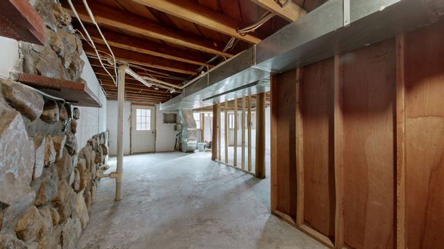 1135 Mink Branch Rd, Waynesboro, TN 38485