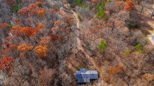 1135 Mink Branch Rd, Waynesboro, TN 38485