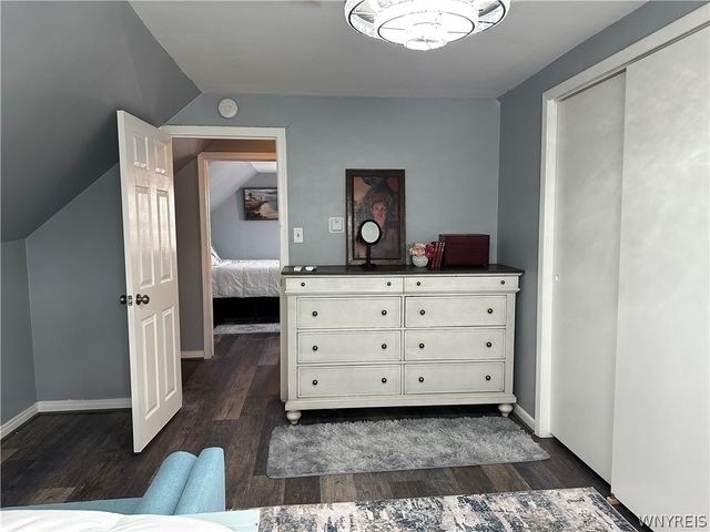 136 Vicksburg Avenue, Tonawanda, NY 14150