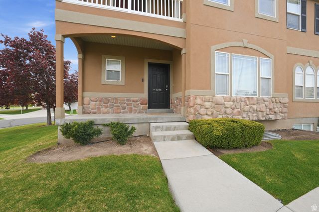 5176 W DOVE CREEK LN, West Jordan, UT 84081