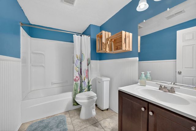 5176 W DOVE CREEK LN, West Jordan, UT 84081