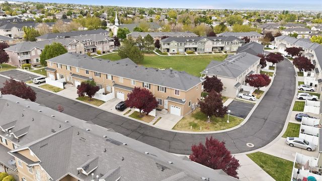 5176 W DOVE CREEK LN, West Jordan, UT 84081