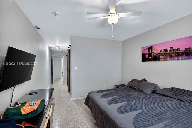 8640 NE 2nd Ave, El Portal, FL 33138