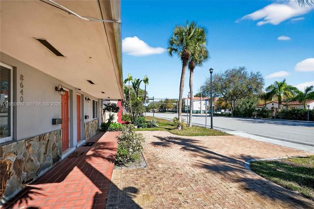 8640 NE 2nd Ave, El Portal, FL 33138