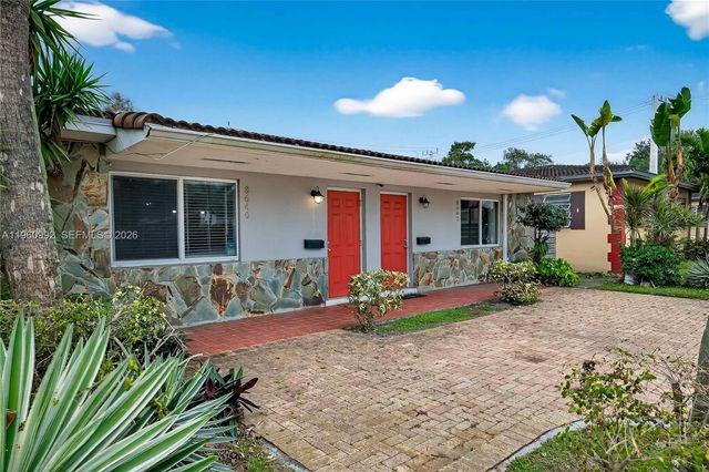 8640 NE 2nd Ave, El Portal, FL 33138