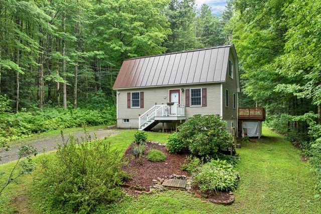 46 Sargent Hill Road, Chesterfield, NH 03466