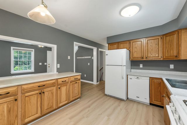 46 Sargent Hill Road, Chesterfield, NH 03466