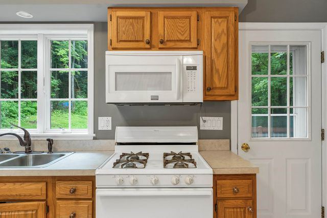 46 Sargent Hill Road, Chesterfield, NH 03466