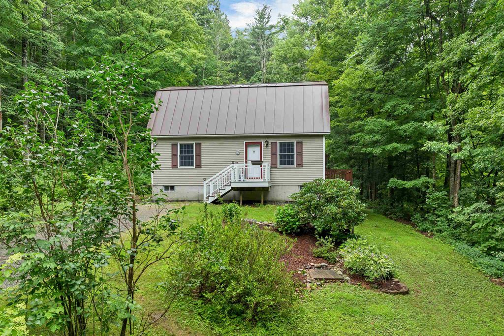 46 Sargent Hill Road, Chesterfield, NH 03466