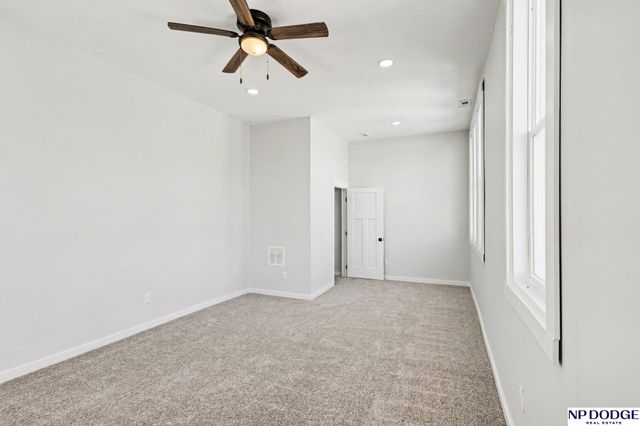 939 F Street, Geneva, NE 68361