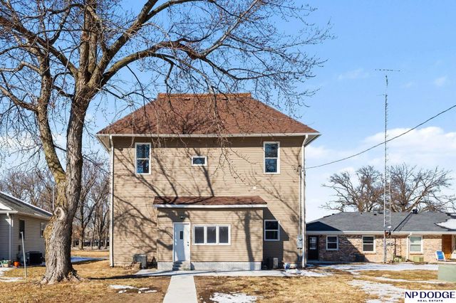 939 F Street, Geneva, NE 68361