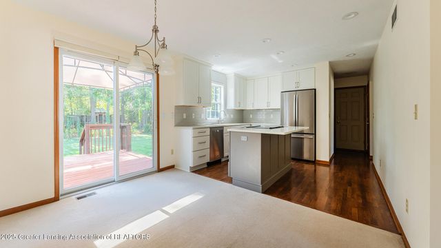 708 Fieldview Drive, Grand Ledge, MI 48837